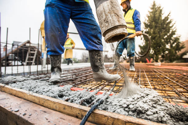 Best Commercial Concrete Services in Glespie, IL
